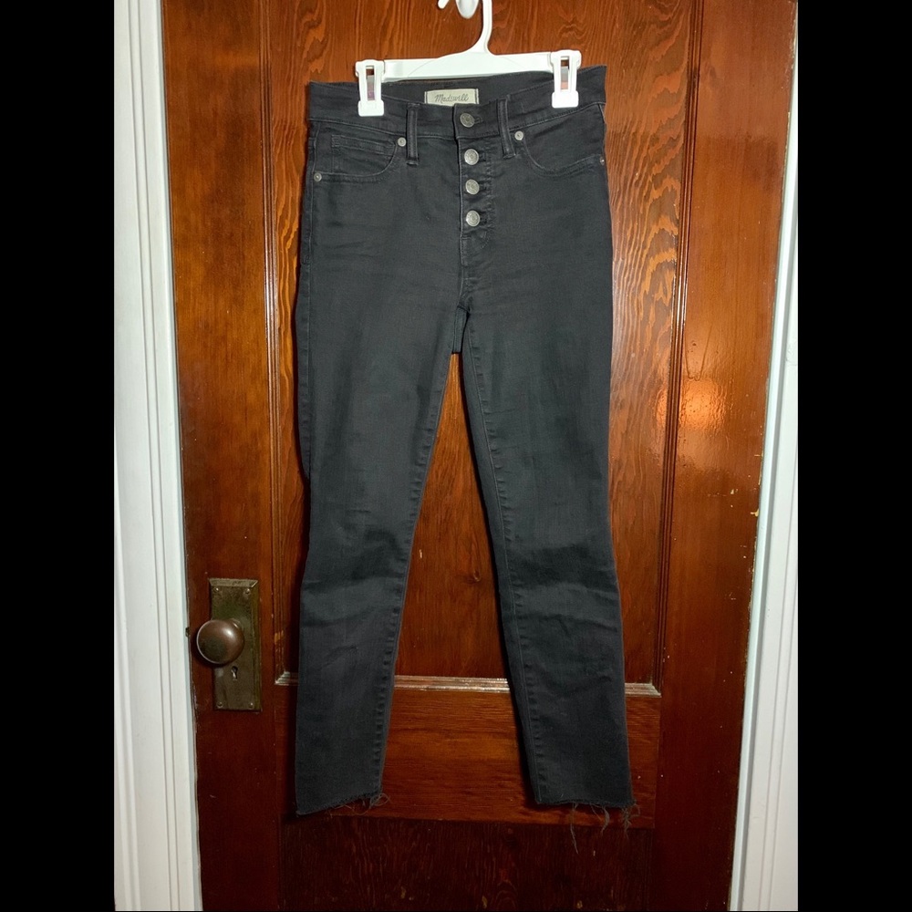 Black skinny jeans
